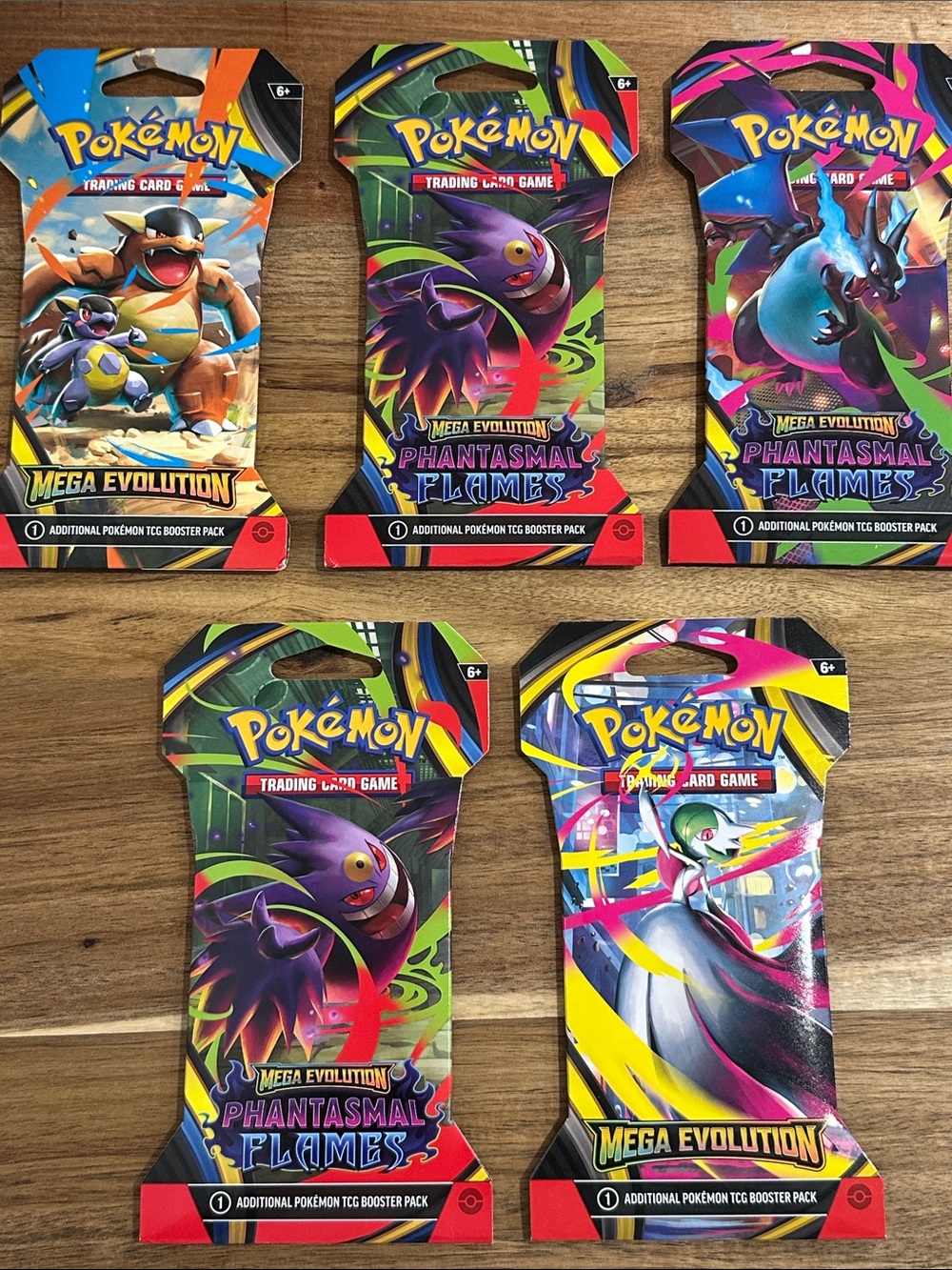 5 packs Pokémon Trading Card Game Booster Packs - Multicolor